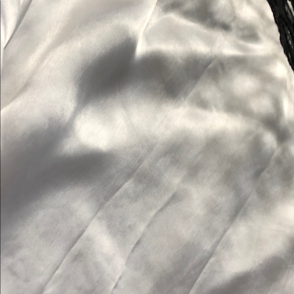 Dress - Picture 3 of 8